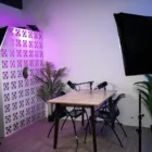 Producción-de-podcast-en-Guatemala-set