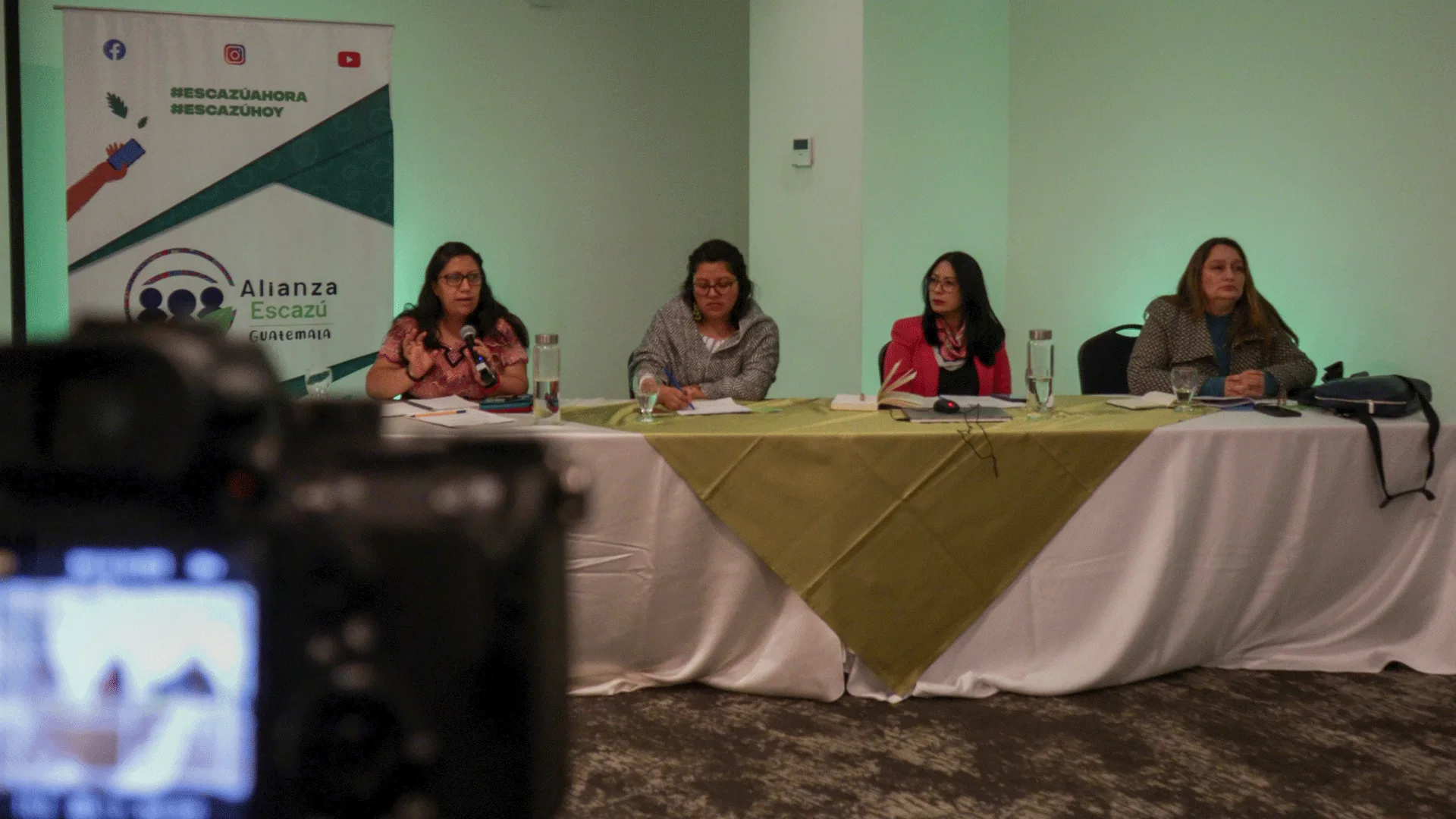 Servicio profesional de transmisión de eventos en Guatemala - Estudio Avance